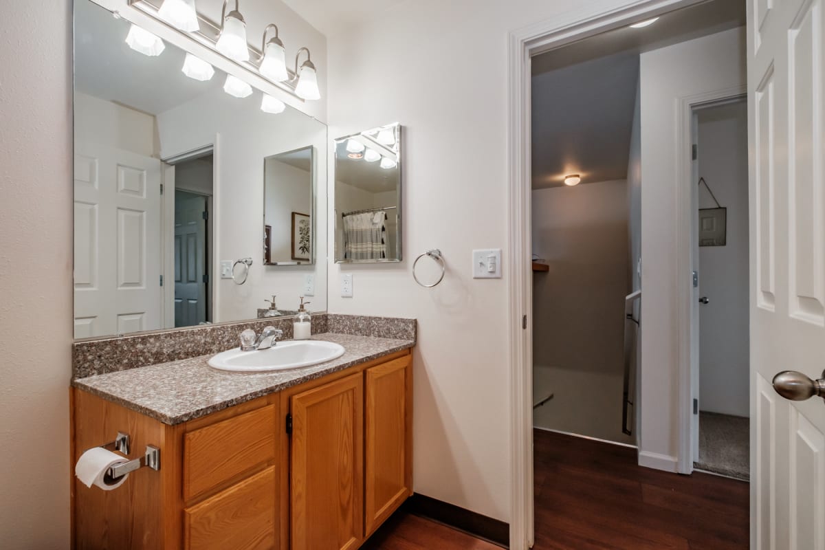 Apartments For Rent in Springfield, Oregon Brentwood Estates Photos